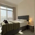 5 Km To Alacati, Luxury With Garden And Pool 别墅 *