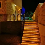 别墅 5 Km To Alacati, Luxury With Garden And Pool