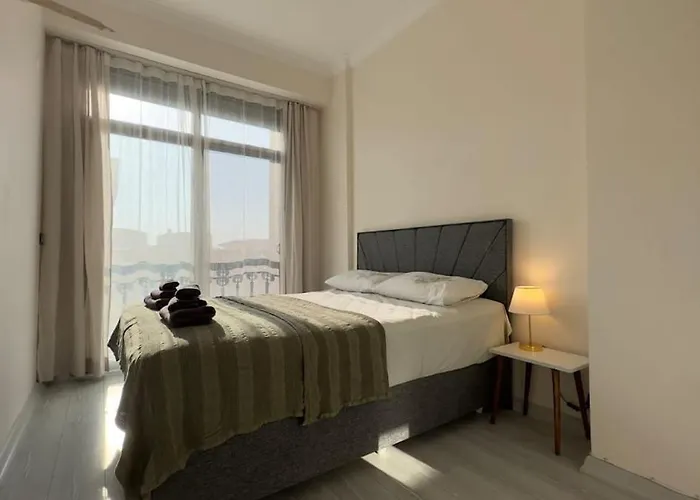 5 Km To Alacati, Luxury With Garden And Pool Villa *